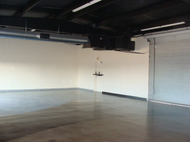 More Photos Of 710 E IH 30, Garland Freestanding For Lease