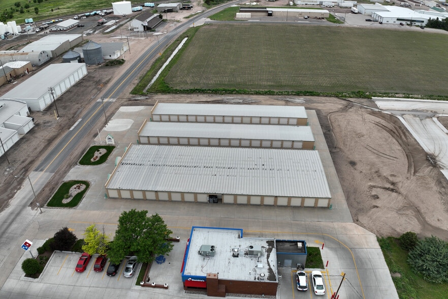 More Photos Of 1011 W 27th St, Scottsbluff Self Storage For Sale