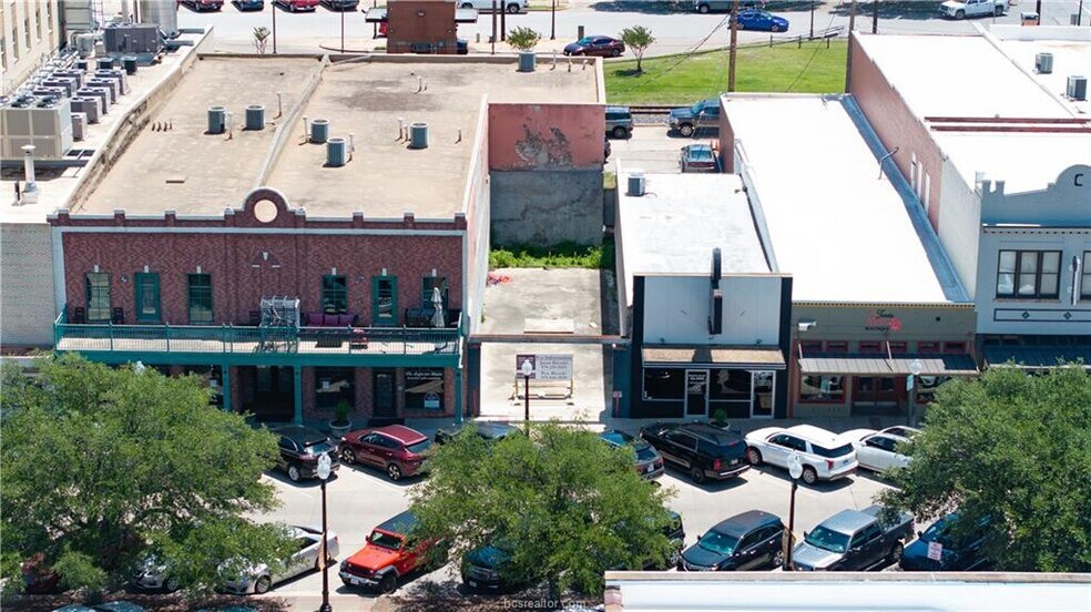 More Photos Of 209 North Main St, Bryan Land For Sale