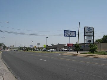 More Photos Of 5207 Airport Blvd, Austin Office For Sale