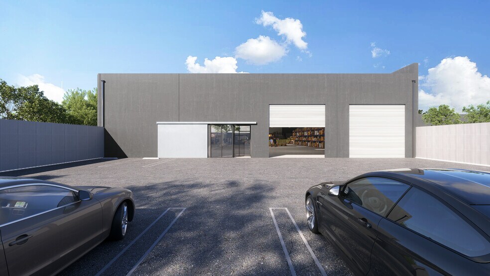 More Photos Of 10220 Norris Ave, Pacoima Warehouse For Sale