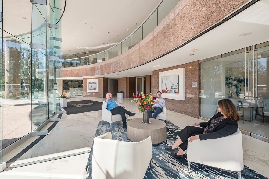 More Photos Of 3811 Turtle Creek Blvd, Dallas Office For Lease