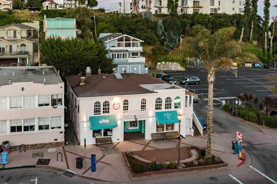 More Photos Of 200 Monterey Ave, Capitola Storefront Retail Office For Sale