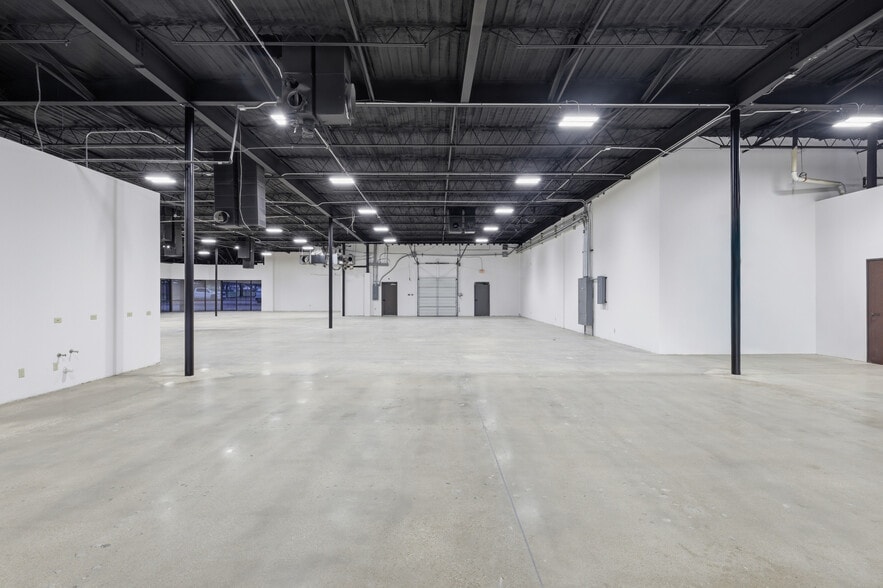 More Photos Of 3420 Sojourn Dr, Carrollton Warehouse For Sale