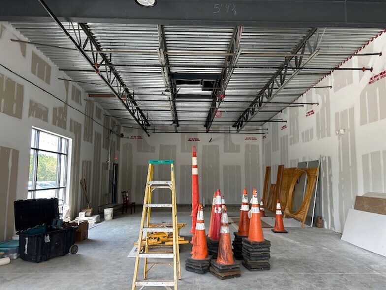 More Photos Of 250 Boulevard, Monroe General Retail For Sale