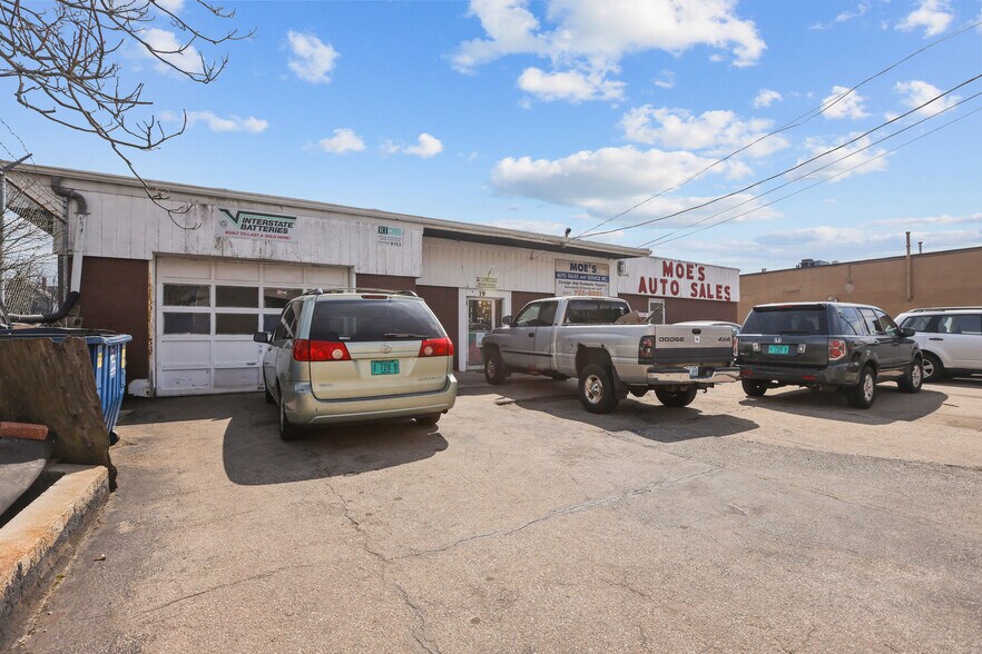 More Photos Of 19 Benefit St, Pawtucket Industrial For Sale