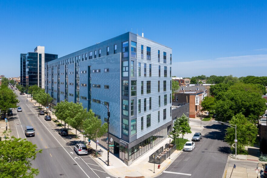 Primary Photo Of 2211 N Milwaukee Ave, Chicago Apartments For Lease