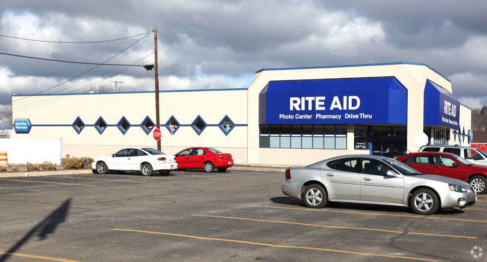 More Photos Of 8130 Ohio River Rd, Wheelersburg Drugstore For Lease