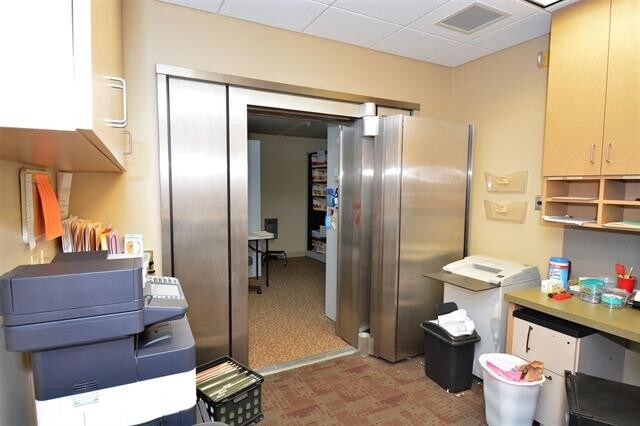 More Photos Of 7240 S US 231, Huntingburg Medical For Lease
