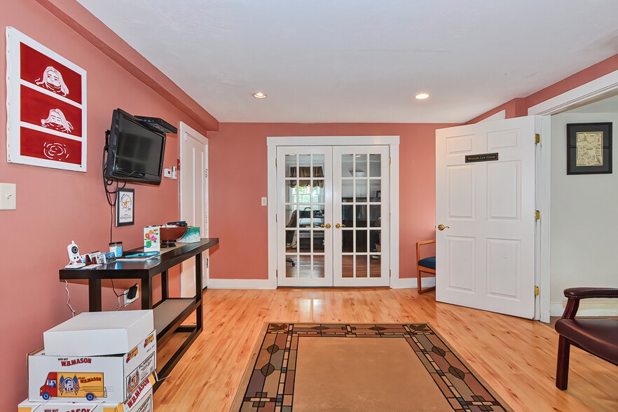 More Photos Of 159 Hartford Ave E, Mendon Office Residential For Sale