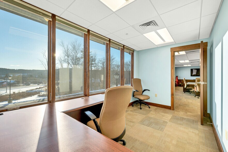 More Photos Of 81 Whittier Hwy, Moultonborough Office For Sale