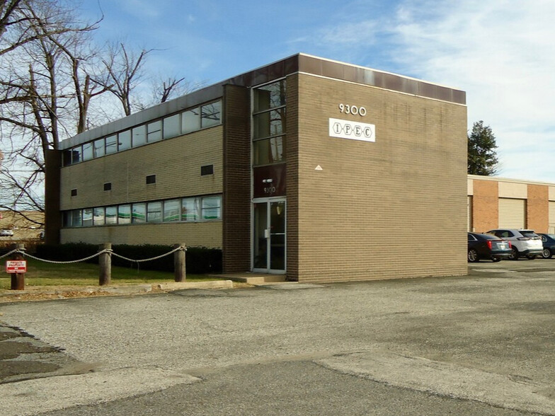 Primary Photo Of 9300 N Crescent Blvd, Pennsauken Light Distribution For Lease