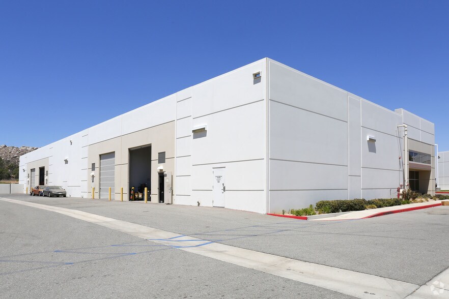 More Photos Of 21398 Harvill Ave, Perris Unknown For Lease