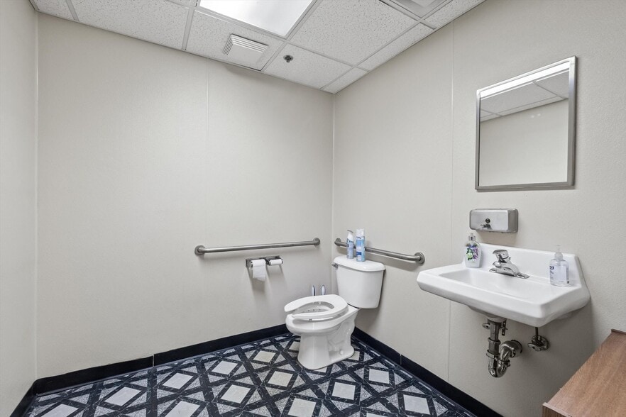 More Photos Of 69150 Skinner Dr, Richmond Warehouse For Sale