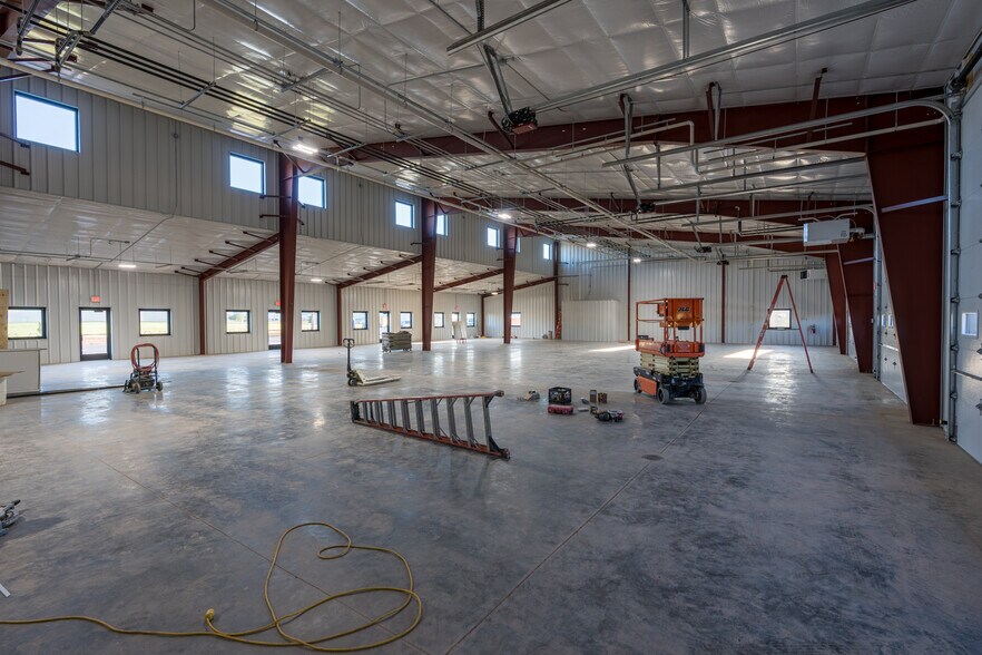 More Photos Of 3170 Venture Ct, Spearfish Industrial For Sale