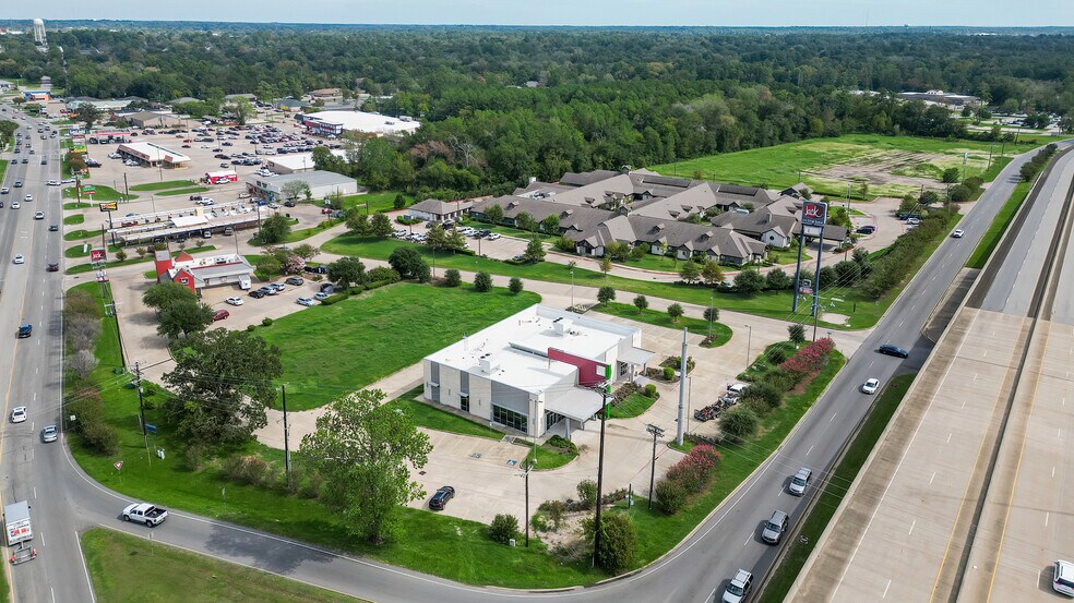 More Photos Of 101 S John Redditt Dr, Lufkin Medical For Sale