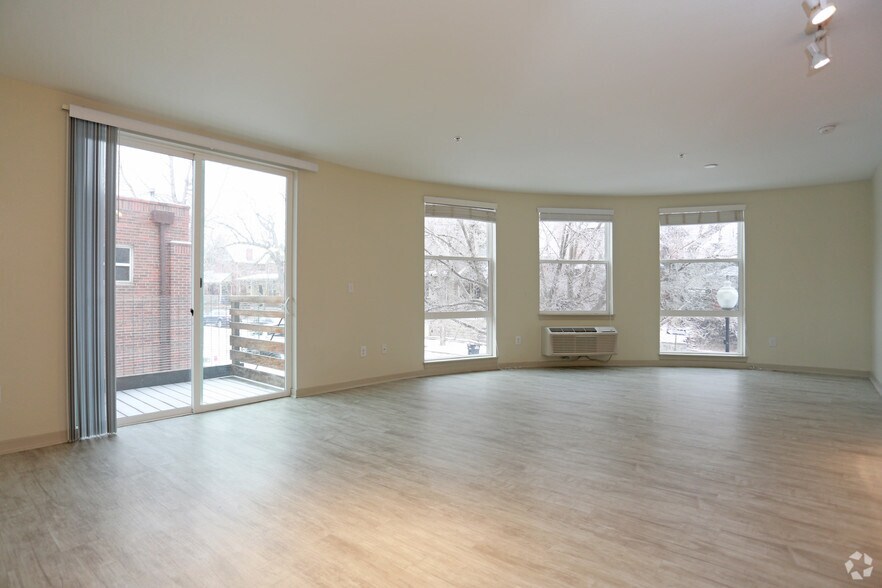 More Photos Of 2424-2434 W Caithness Pl, Denver Apartments For Lease