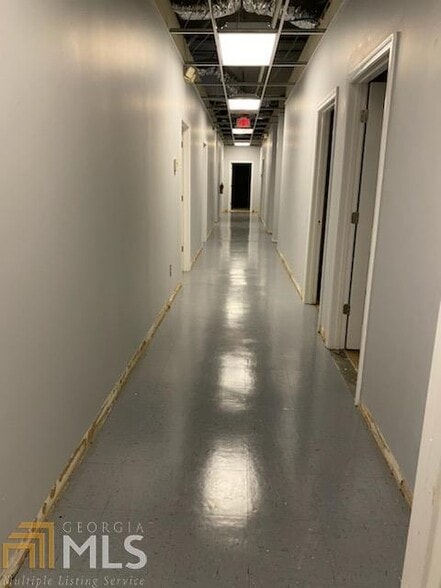 More Photos Of 31 June St Ne, Rome Warehouse For Sale