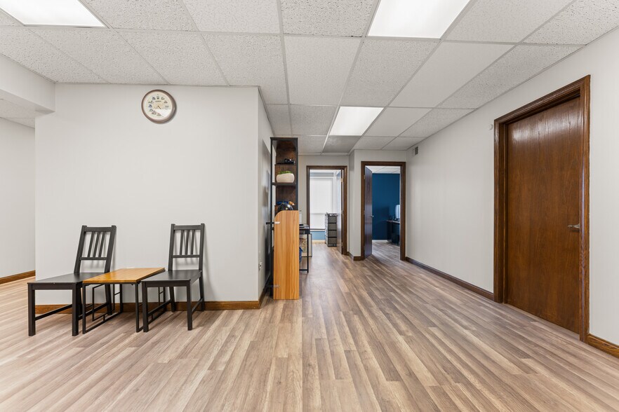 More Photos Of 600 Commerce Dr, Coraopolis Office Residential For Sale