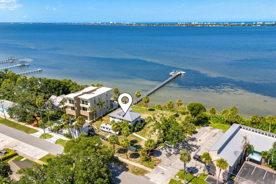 More Photos Of 1811 Riverview Dr, Melbourne Office Residential For Sale