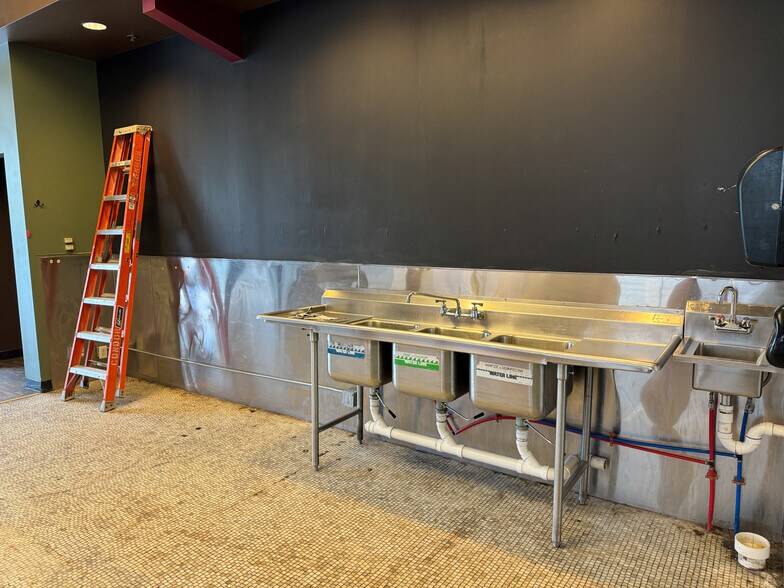 More Photos Of 40 Steuben Pl, Albany Apartments For Lease