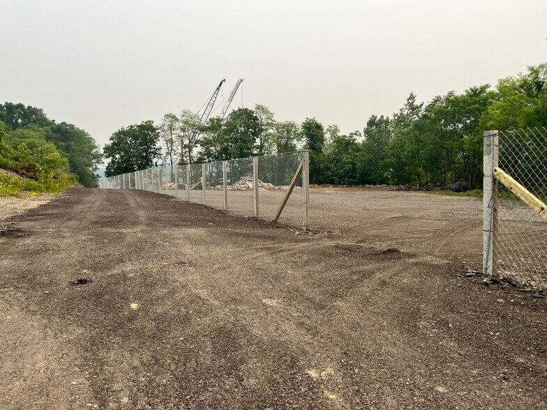 More Photos Of 2071 Albany Post Rd, Montrose Land For Sale