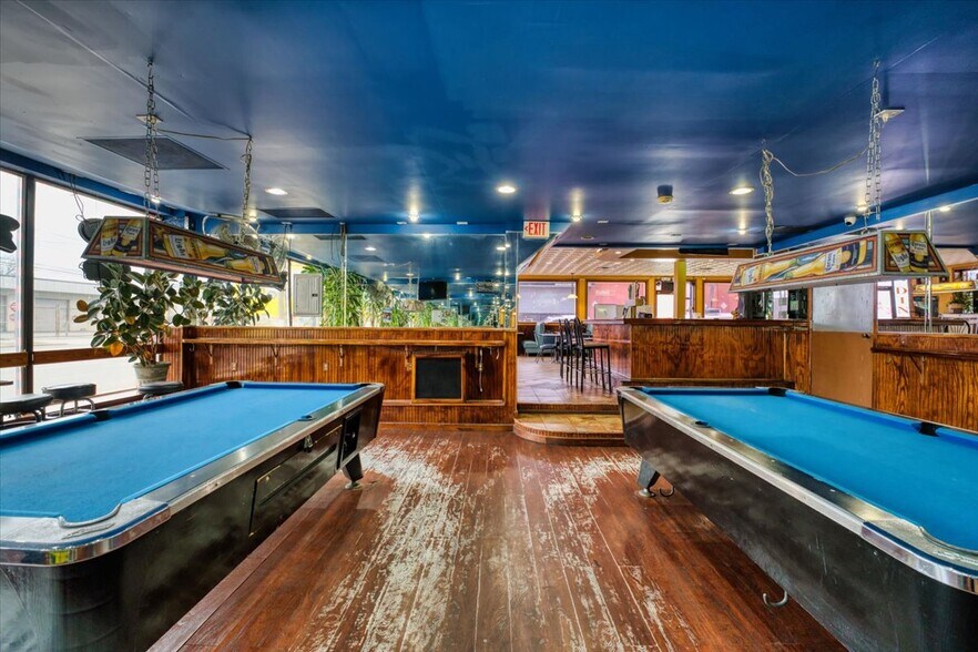 More Photos Of 217-219 Frelinghuysen Ave, Newark General Retail For Sale