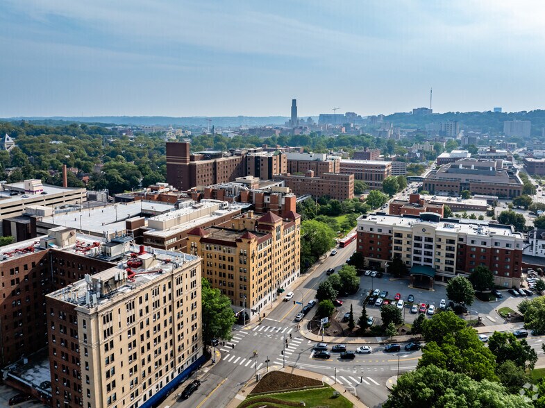 More Photos Of 500 S Aiken Ave, Pittsburgh Apartments For Lease