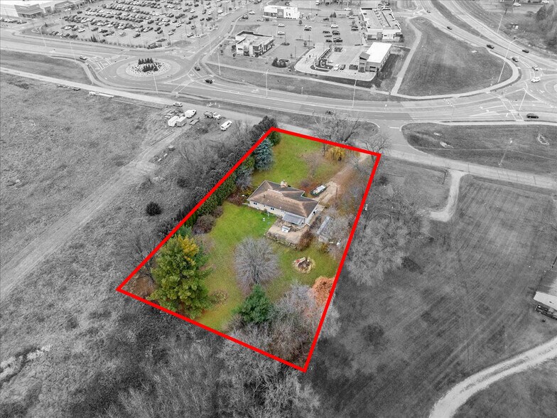 Primary Photo Of 3173 McComb Rd, Stoughton Flex For Sale