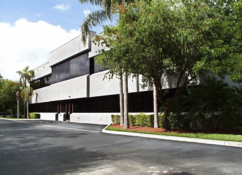 More Photos Of 1300 Corporate Center Way, Wellington Office For Lease