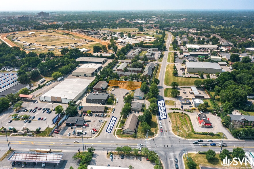 More Photos Of 857 Sparta Ct, Lexington Office For Lease