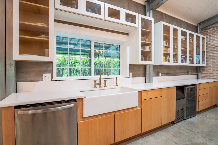 More Photos Of 1301 Ivy Way, Naples Land For Sale