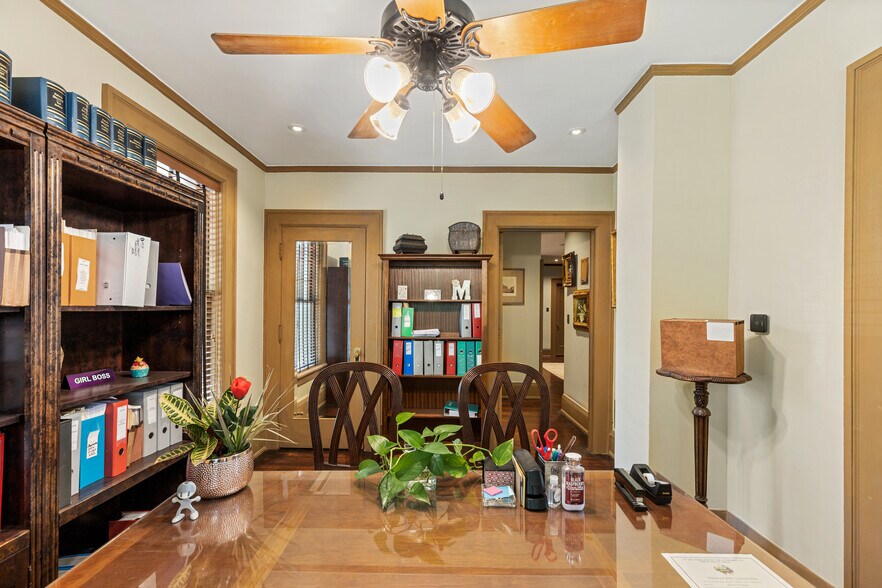 More Photos Of 1119 Pennsylvania Ave, Fort Worth Loft Creative Space For Sale