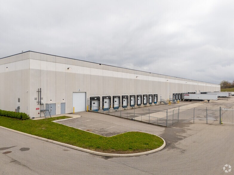 More Photos Of 55 Quarterman Rd, Puslinch Distribution For Lease