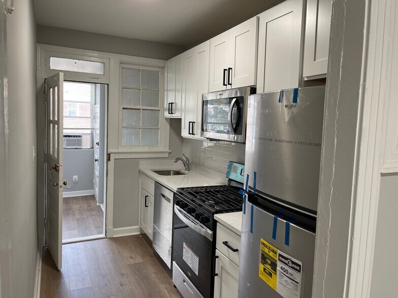 More Photos Of 804 Randolph St NE, Washington Apartments For Sale