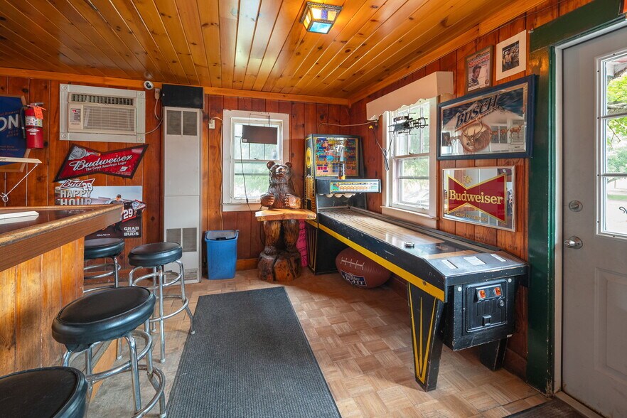More Photos Of 189 Main St, Cherry Valley Restaurant For Sale