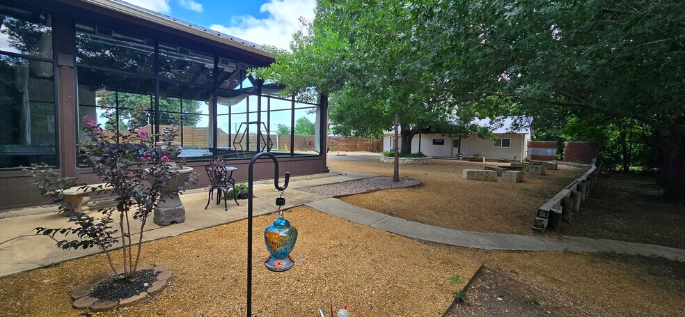 More Photos Of 18351 Creekview Rd, Sanger Specialty For Sale