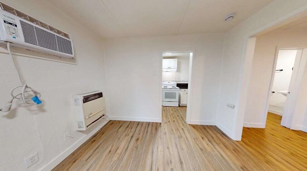 More Photos Of 2715 Twin View Blvd, Shasta Lake Multifamily For Sale