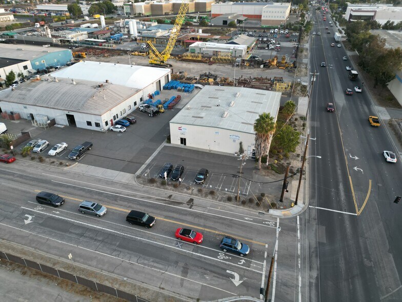 More Photos Of 6803-6815 Central Ave, Newark Warehouse For Lease