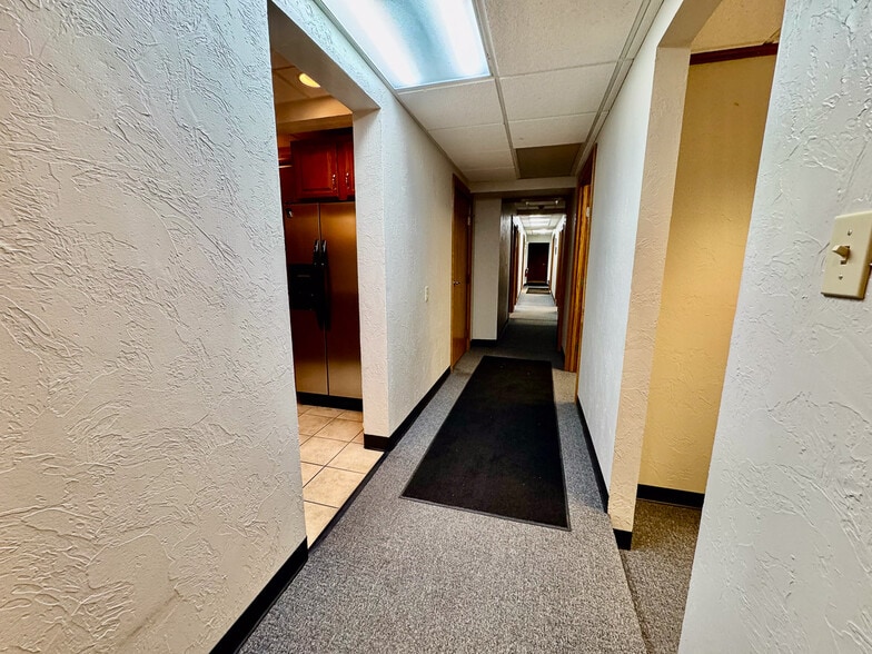 More Photos Of 1050 Triplett Blvd, Akron Warehouse For Sale