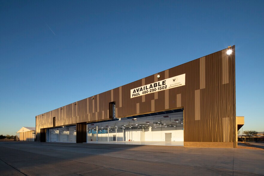 More Photos Of 6253 S Sossaman Rd, Mesa Airplane Hangar For Lease