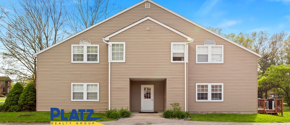 Primary Photo Of 7430 Becky Ct, Youngstown Apartments For Sale