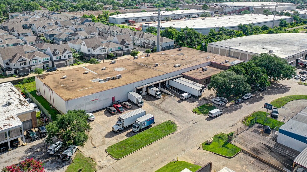 Primary Photo Of 7200 Wynnpark Dr, Houston Warehouse For Lease