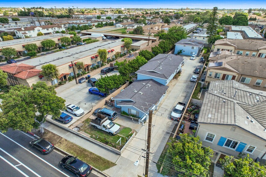 More Photos Of 11062 Excelsior Dr, Norwalk Apartments For Sale
