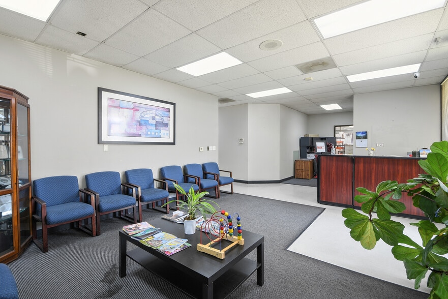 More Photos Of 10703 Progress Way, Cypress Office For Sale