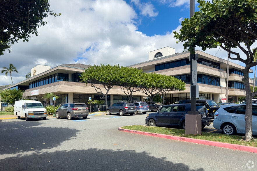 More Photos Of 333 Keahole St, Honolulu Medical For Lease
