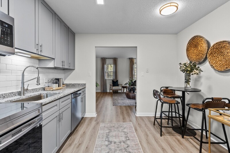 More Photos Of 366-370 W Oak Ave, Wake Forest Apartments For Sale