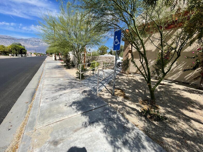 More Photos Of 32475 Date Palm Dr, Cathedral City Freestanding For Lease