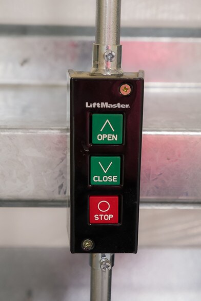 More Photos Of 4620 SW 23rd St, Redmond Warehouse For Lease