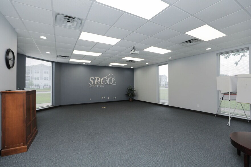 More Photos Of 12755 N Houston Rosslyn Rd, Houston Bank For Sale